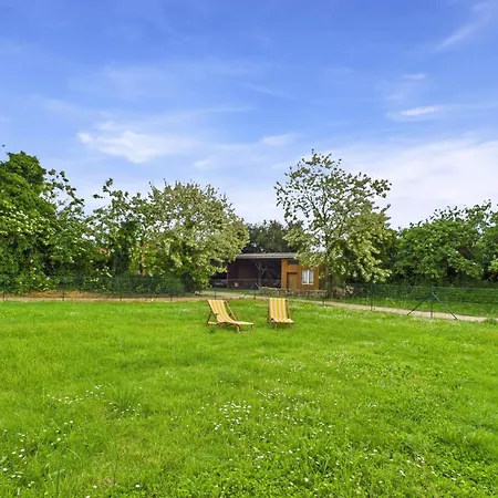 Maison Authentique En Pierre Pour 7 Avec Jardin Holiday home
