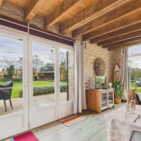 Maison En Pierre Pour 4 Adultes,2 Enfants Avec Jardin